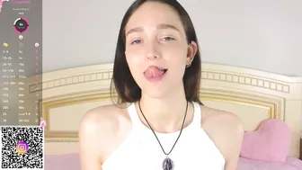 softiedream hot webcam video 10-26-2025