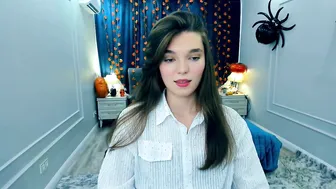 divineamour porn cam (10-26-2025)