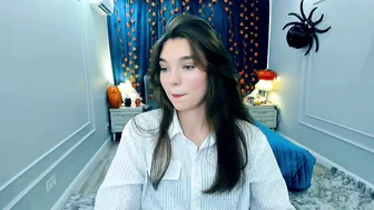 divineamour porn cam (10-26-2025)