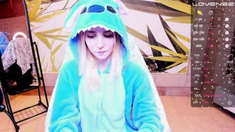 fleximona cute - (10-26-2025)