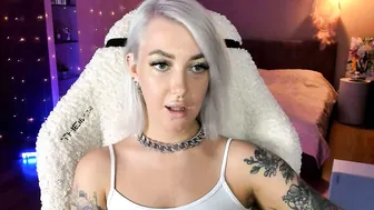 tykioty_miley recorded nude video 289825