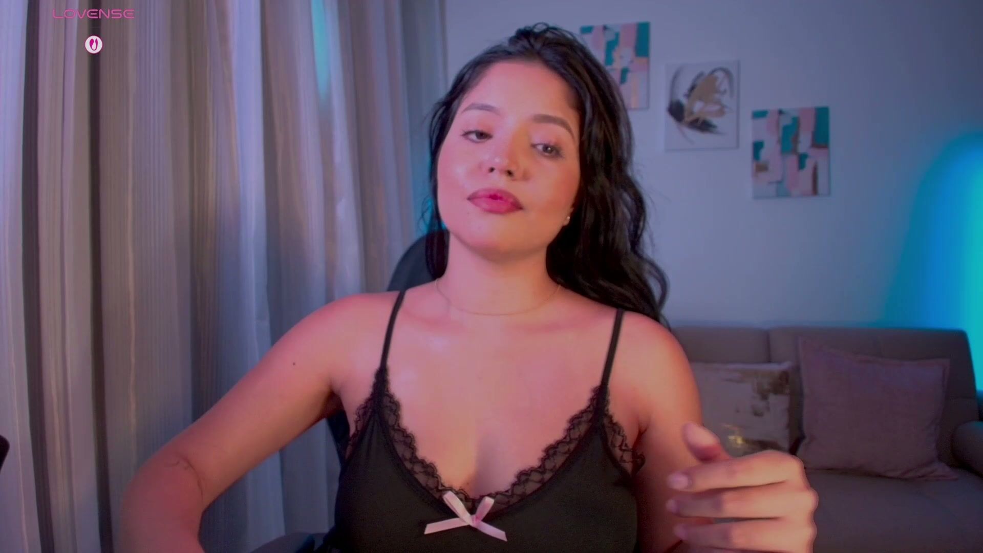 Ninamichelle_ lovense chat porn video
