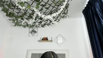 aliice_walker_ camvideo 09-May-25