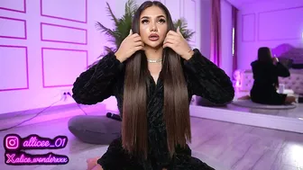 Vanessasimon sex chat 05-10-2025