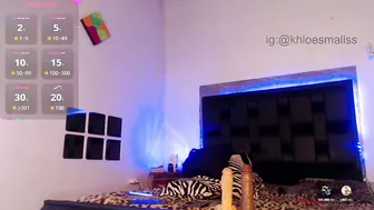 Khloesmalls webcam video (05/11/2025)