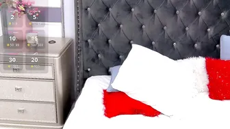 voluptuousleona lush porn cam video