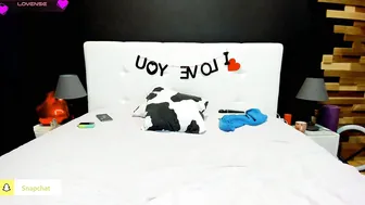 Julianna_jamii (05/11/2025) spank