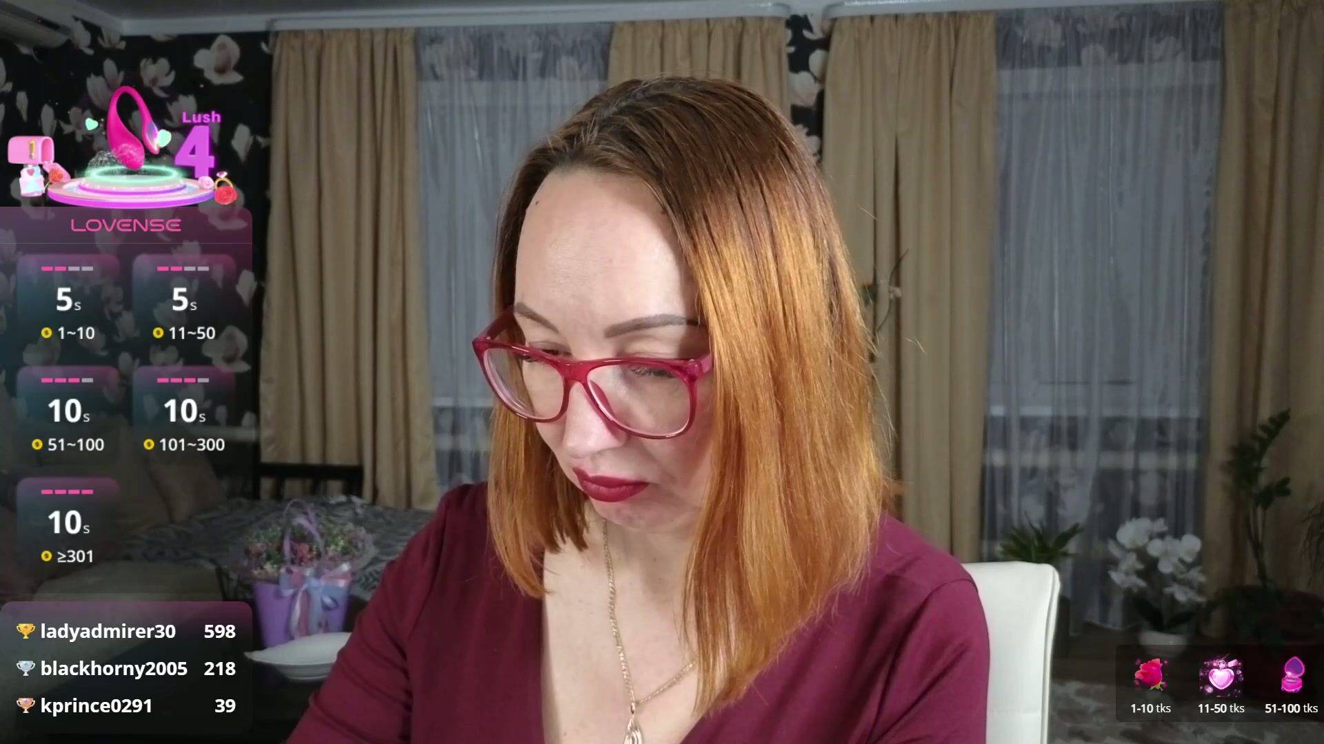 lyboff72 chat sex cam on cam
