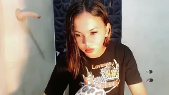 Sofia_sweetheart18 asian amateur cam