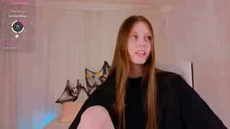 Mol1y_kitten 18 sex video