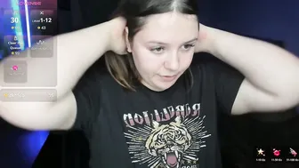 X_nirvana_x sex chat (10-27-2025)
