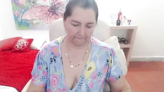 leonela_69 (10-27-2025)