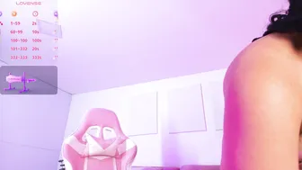 Ariana_bae_ webcam 27-Oct-2025