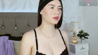 gwen_drew (10-26-2025)