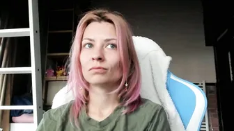 Karoline121 27-Oct-25