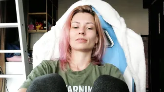 Karoline121 tease sex video