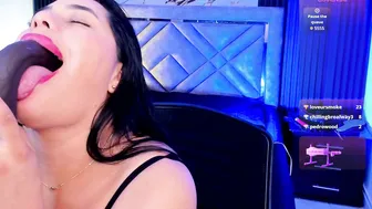 issafoxx cam show 27-Oct-2025