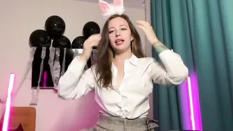 Erika_miu anal 10-27-2025