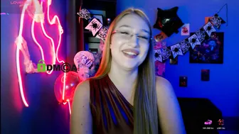 playful_sophie porn cam chat 27 October 2025