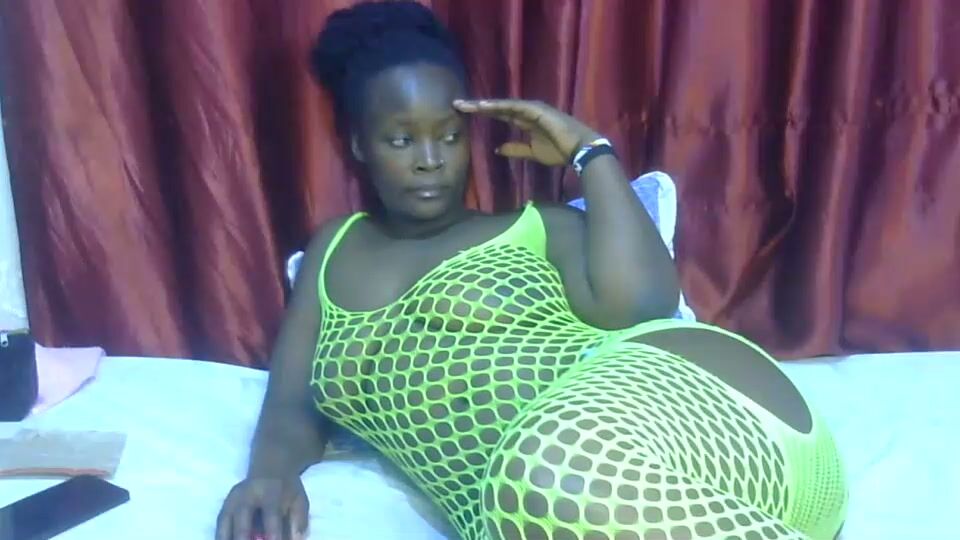 Happy_darling live webcam show 27 October 2025