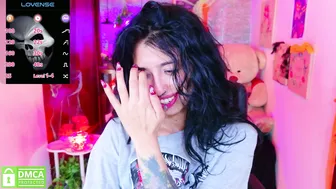 redhotter_ nude cam 10-28-2025