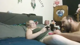 toybox1313 posing on webcam 10/28/2025