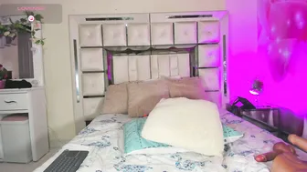 Mia_peyton1 sex chat (10/28/2025)
