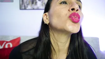 sara_charmy (10/28/2025) horny amateur