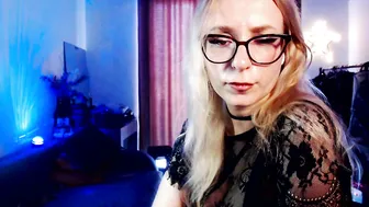 welliza mistress amateur cam show