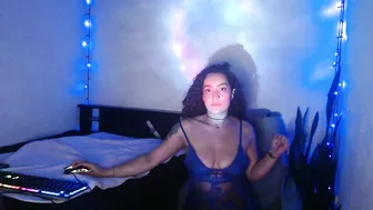 niavelvett recorded nude video 294035