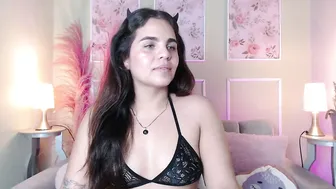 pervy_nikole porn chat (10/28/2025)