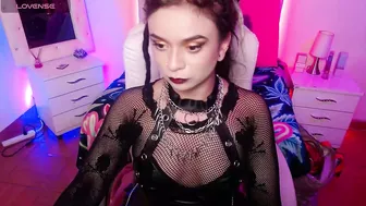 Bdsmelapetite smoke cam xxx