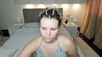 Jenny_jimmy 28-Oct-25