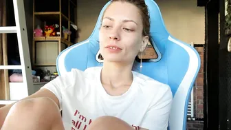 Karoline121 feet nude