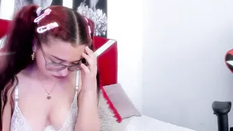 Natty_redvelvet twerking 10/28/2025