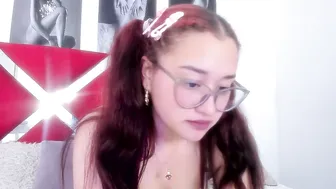 Natty_redvelvet twerking 10/28/2025