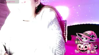 Holy_juli2 10/28/2025