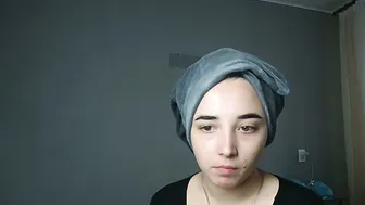 olivia_oliv teen - 28-Oct-25