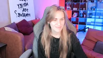 vanessamate (10-28-2025)