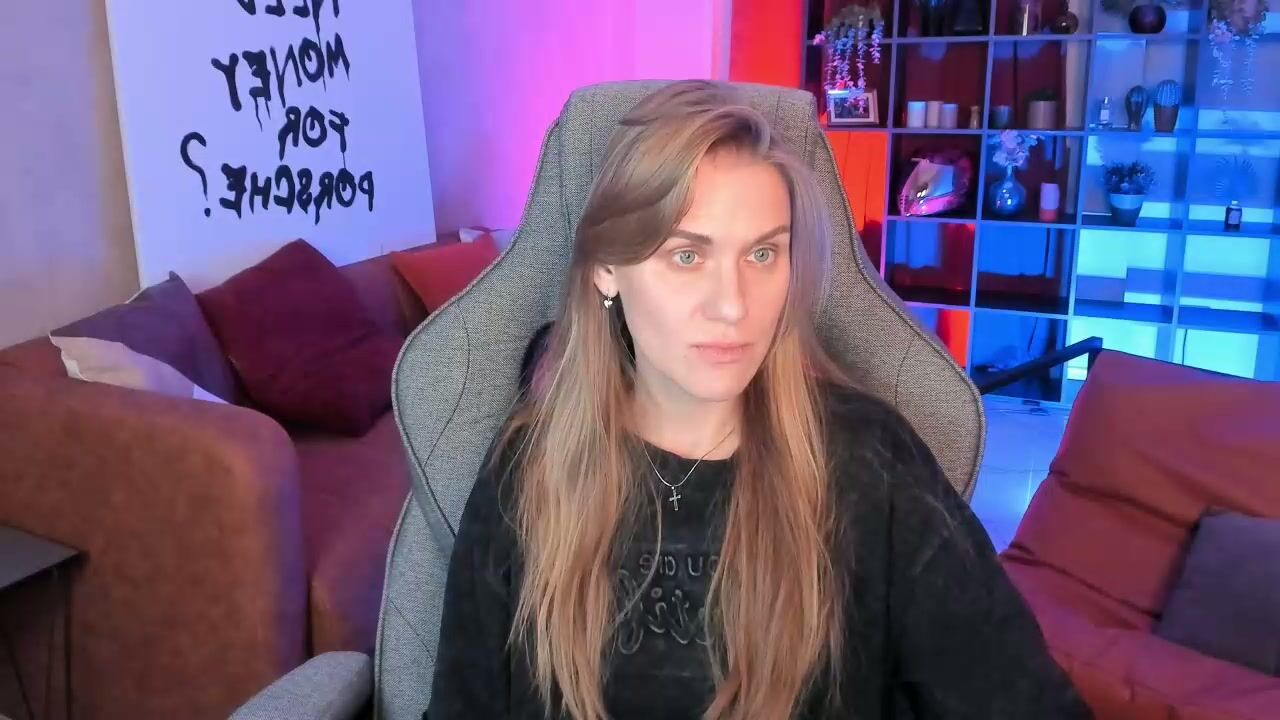 vanessamate (10-28-2025)