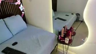 Roxie_ns webcam porn video on cam