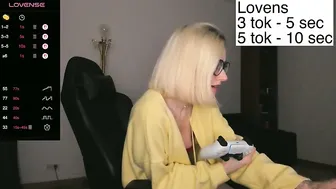 Sexy_sweets live on cam 28 October 2025