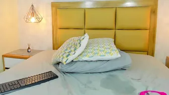 melissarouge (10-29-2025)