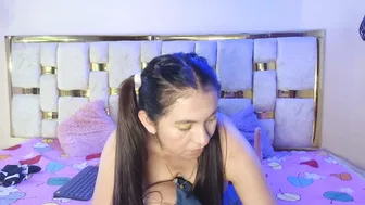 Mia_wetts cam show 29-Oct-25