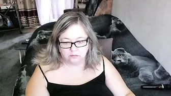 Tviks nude chat 10/29/2025