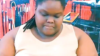 ebonyhotbuns4u2luv 10/29/2025