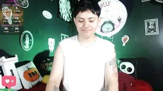 nikky_tomboy444 muscle naked