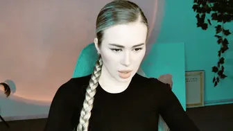 Adelloyss (10/29/2025)