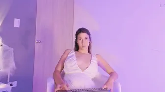Jolie_lov 10-29-2025 slimbody