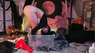 mollyflwers video cam porn 29-Oct-2025